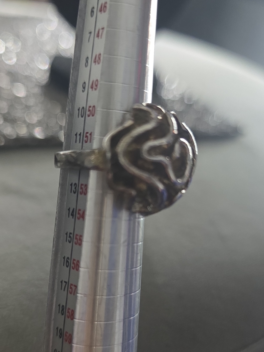 Sleek Sculpted Wave Ring in Silver Tone